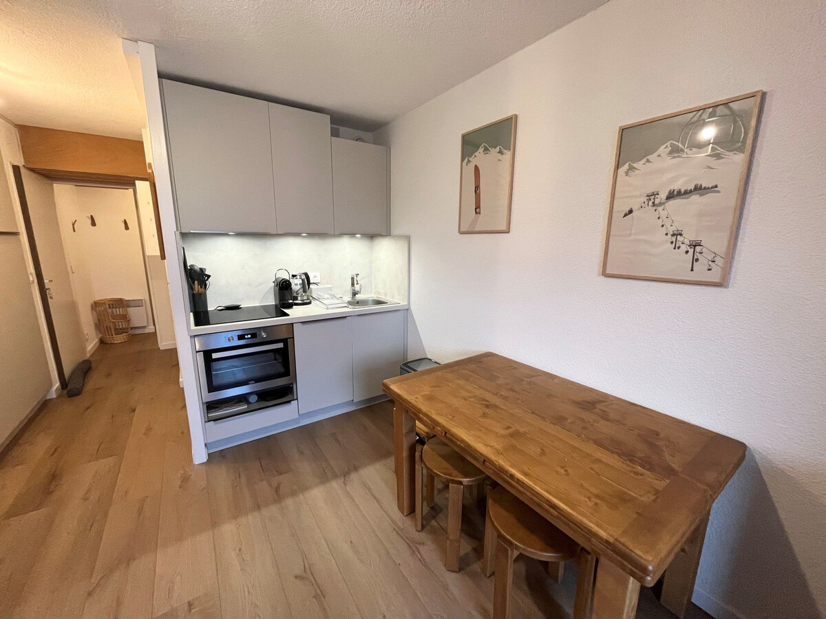 Studio rénové 25m² cabine et balcon sud à Flaine - Photo 2