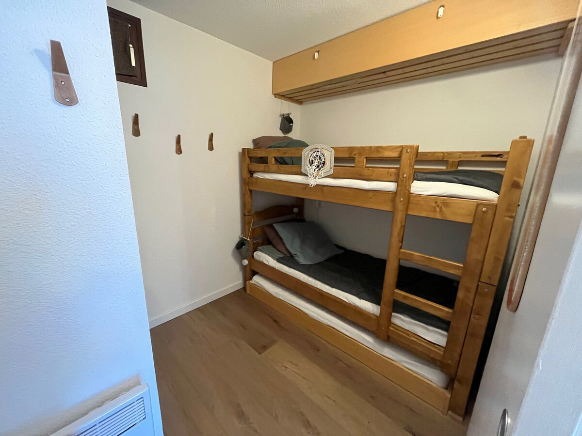 Studio rénové 25m² cabine et balcon sud à Flaine - Photo 4