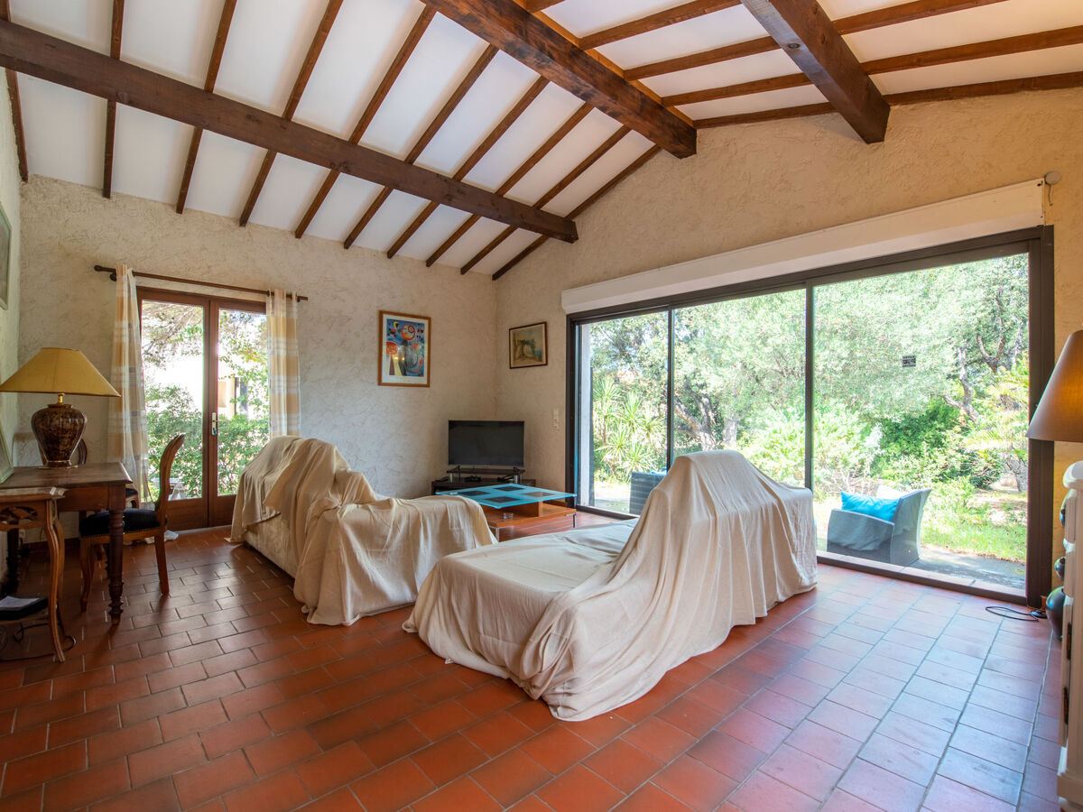 Villa Ténérife à Cavalaire, 8 pers., 900 m² clôturé - Photo 2