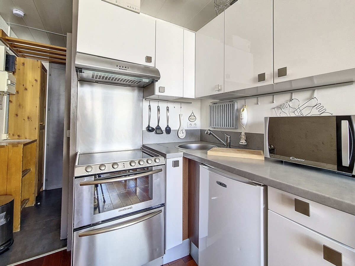 Studio 24m² aux Menuires, balcon sud, ski aux pieds - Photo 5