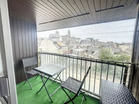 Appartement 4ème étage centre Granville, garage & vue Haute-Ville : photo 20