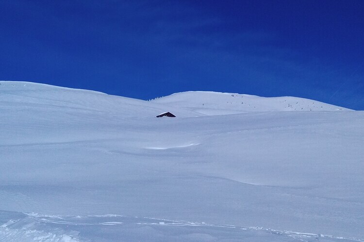 Chalet Notre Dame de Bellecombe, vue Aravis - Photo 15