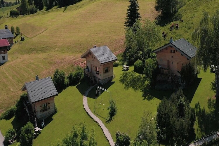 Chalet Notre Dame de Bellecombe, vue Aravis - Photo 23