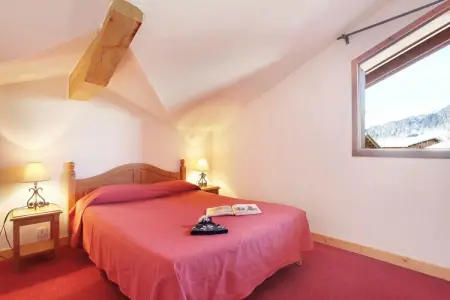 Location appartement à Notre Dame de Bellecombe, Appartement à Le Village avec balcon