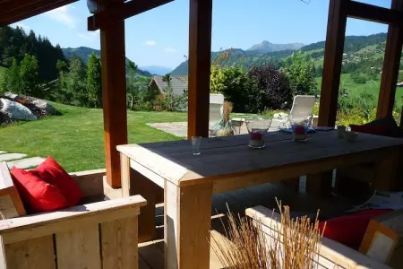 Chalet L'Etoile, Chalet à Les Gets avec accès aux pistes - Photo 2