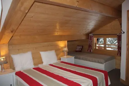 Chalet L'Etoile, Chalet à Les Gets avec accès aux pistes - Photo 8