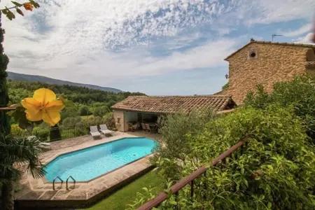 Location maison à Oppede