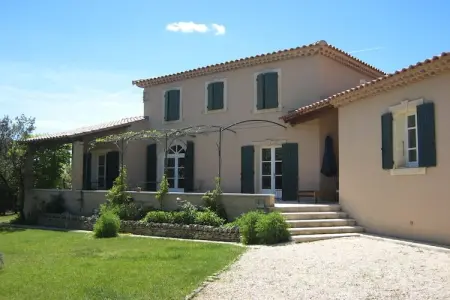 La Bastide Clémentine, Villa moderne avec piscine à L'Isle-sur-la-Sorgue - Photo 1