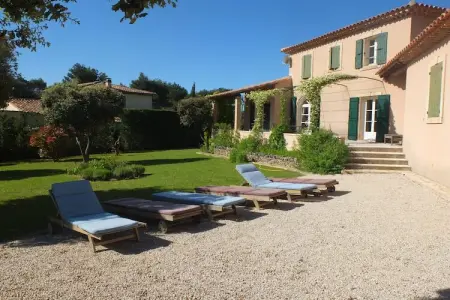La Bastide Clémentine, Villa moderne avec piscine à L'Isle-sur-la-Sorgue - Photo 8