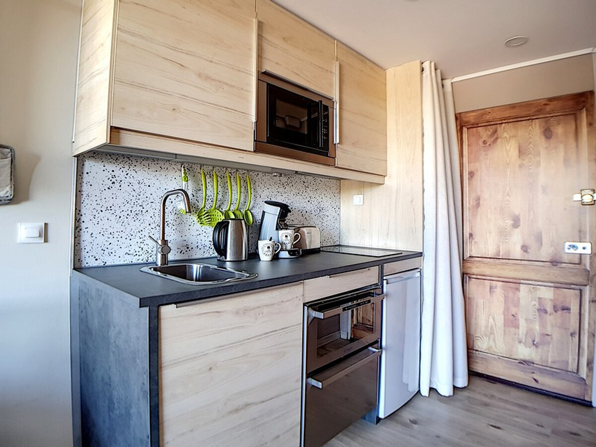 Studio rénové 17m² aux Menuires, accès direct aux pistes - Photo 6