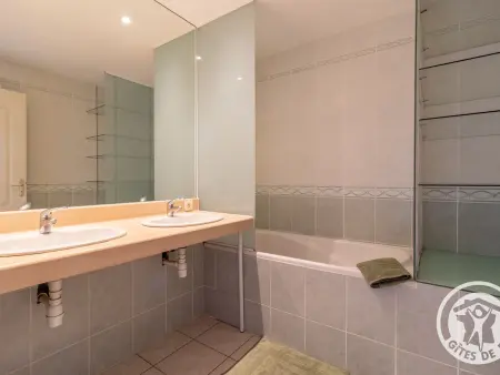 Gîte 6 pers. à Maulévrier, jardin clos, près Parc Oriental : photo 22