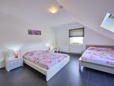 Villa ardennaise pour 20 pers. à Lierneux, lisière de forêt : photo 14