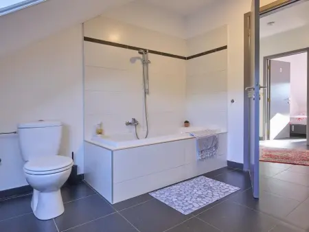 Villa ardennaise pour 20 pers. à Lierneux, lisière de forêt : photo 39