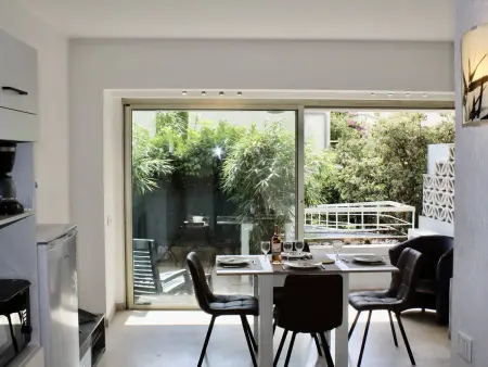 Appartement RDC 45m² - 100m de la plage à Villeneuve-Loubet : photo 8