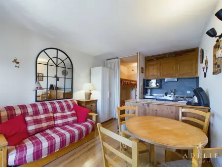 Location appartement à Montvalezan La Rosière, Studio Sud 4 pers, balcon, à 50m des pistes et 200m des commerces, idéal pour familles