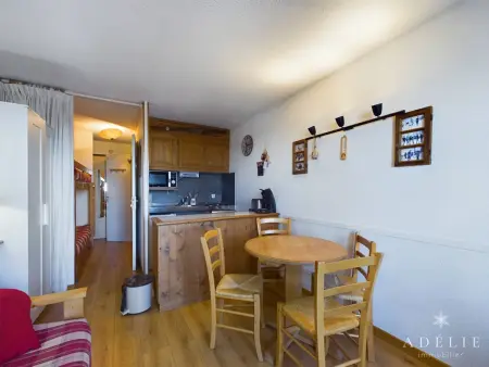Studio 4 pers Montvalezan-La Rosière, balcon sud, 50m pistes : photo 2