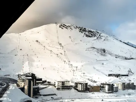 Duplex 8 pers. à Pla d'Adet, skis aux pieds, Saint-Lary-Soulan : photo 11