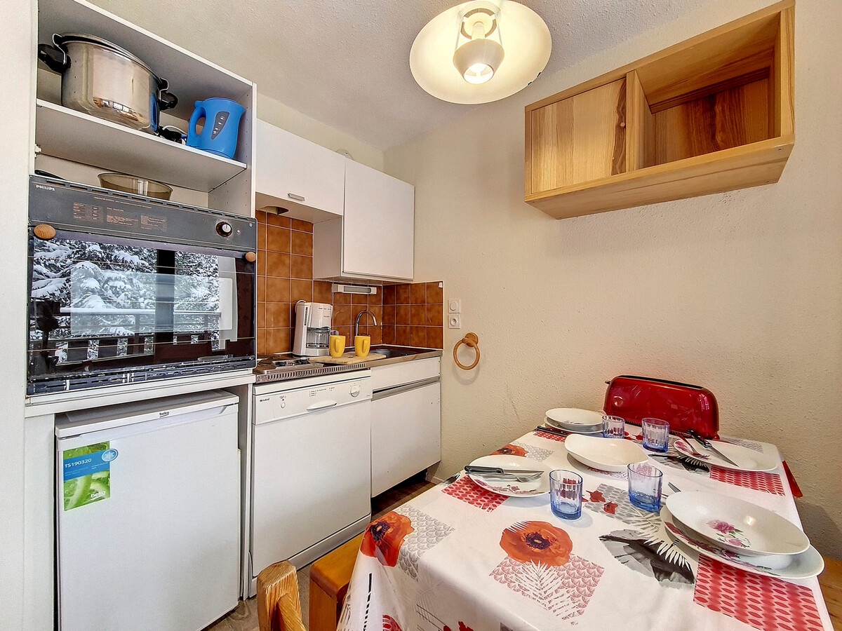 Studio 24m² aux pieds des pistes, balcon, animaux admis - Photo 8