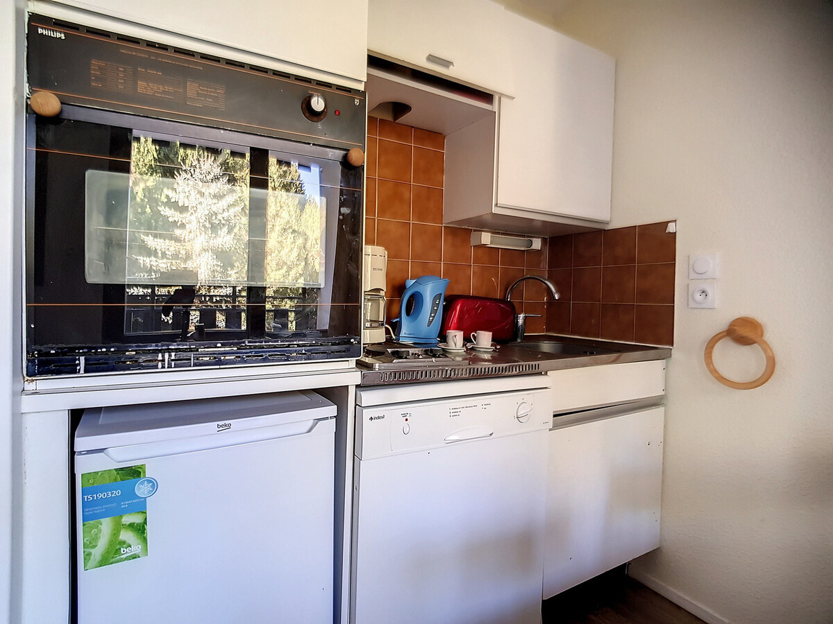 Studio 24m² aux pieds des pistes, balcon, animaux admis - Photo 11