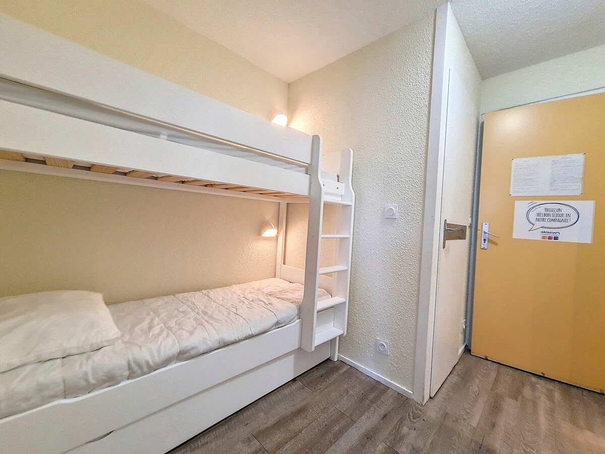 Studio 24m² aux pieds des pistes, balcon, animaux admis - Photo 12