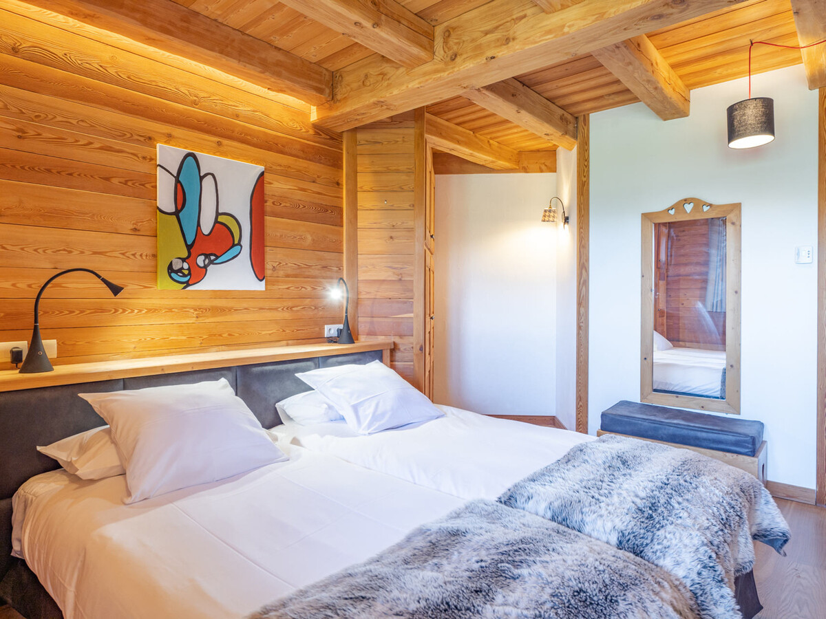 Chalet Bouquetin skis aux pieds – Jacuzzi, sauna, 6 chambres - Photo 10