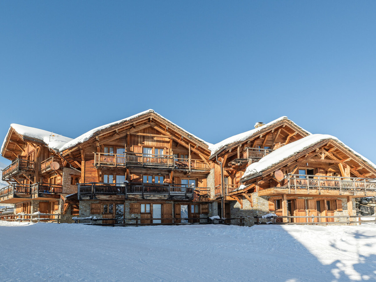 Chalet Bouquetin skis aux pieds – Jacuzzi, sauna, 6 chambres - Photo 15