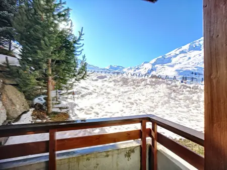 2 pièces 4 pers aux pieds des pistes, balcon sud - Photo 9