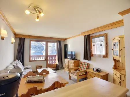 Location appartement à Les Menuires, Les Menuires: Appt Confort 3 Pièces 6 Pers, Balcon, Accès Pistes, Wifi