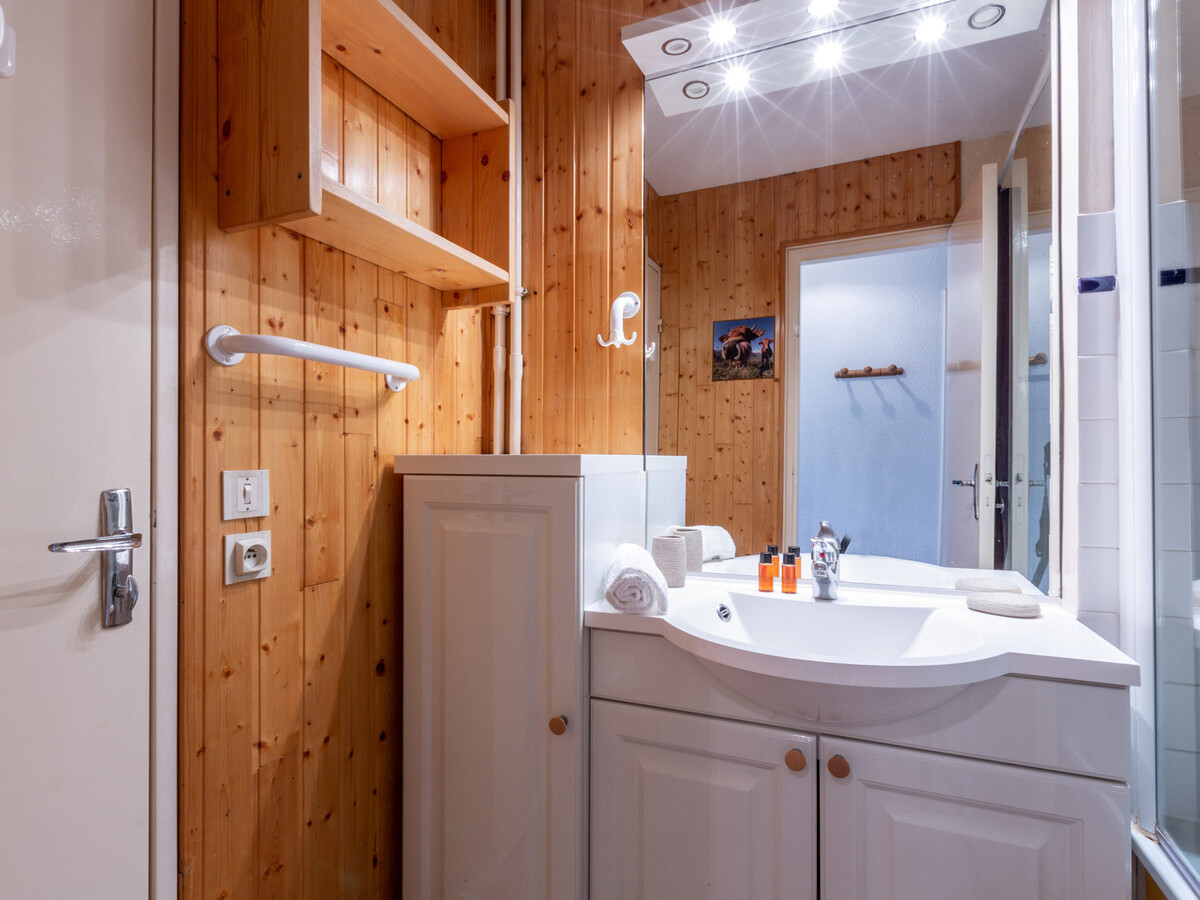 Appartement skis aux pieds, balcon sud à Val-d'Isère - Photo 9