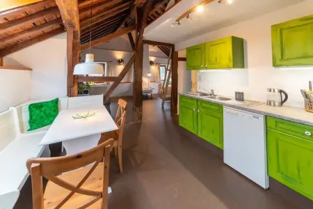 Loft indépendant avec accès piscine à Esneux : photo 3