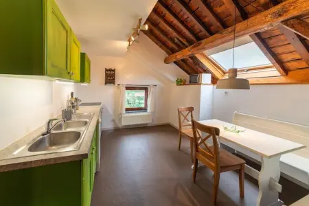 Loft indépendant avec accès piscine à Esneux : photo 9