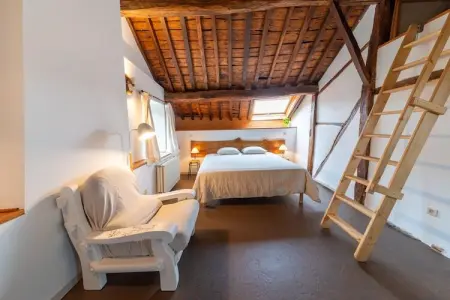Loft indépendant avec accès piscine à Esneux : photo 23