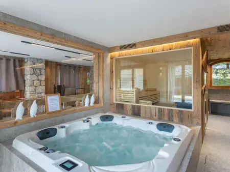 Chalet de luxe avec espace détente, sport et spa à Méribel - Photo 2