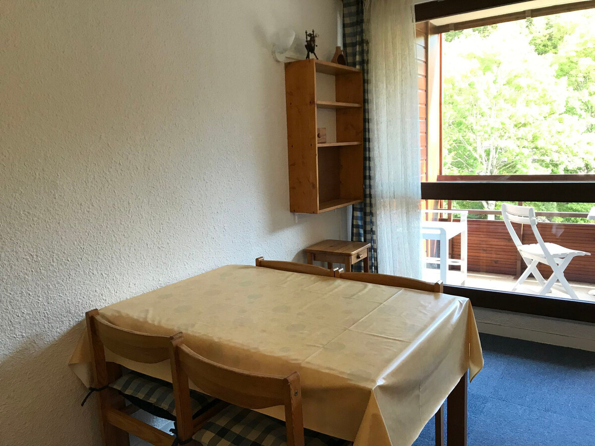 Studio cabine 28 m² au pied des pistes, balcon sud - Photo 6