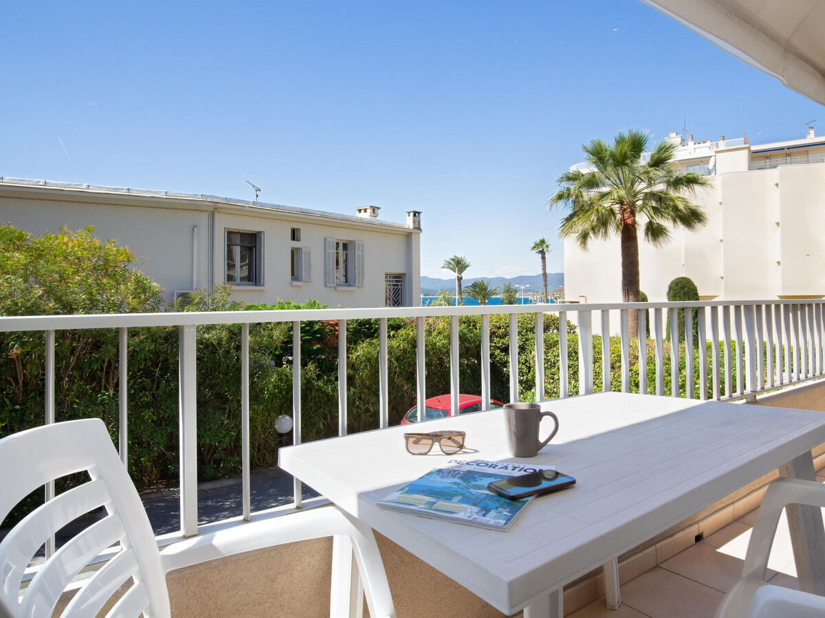 Studio climatisé vue mer à 50m de la plage, Saint-Raphaël - Photo 1