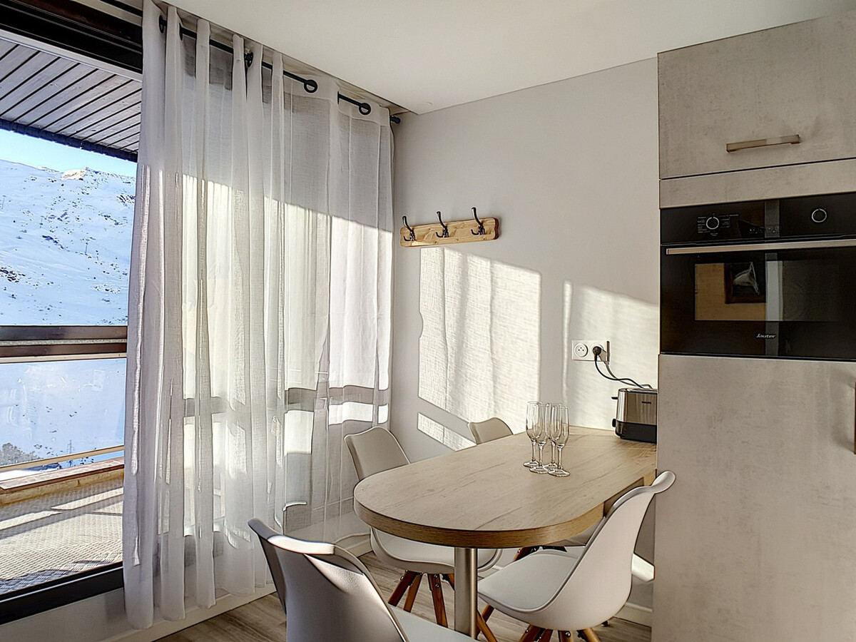 Appartement 2 pièces rénové avec accès pistes aux Menuires - Photo 2