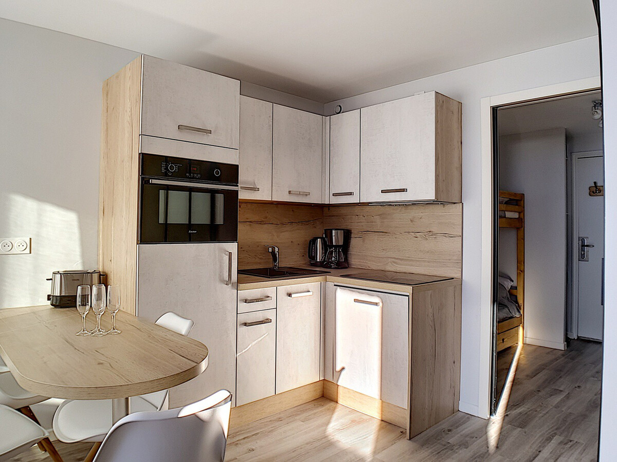 Appartement 2 pièces rénové avec accès pistes aux Menuires - Photo 3