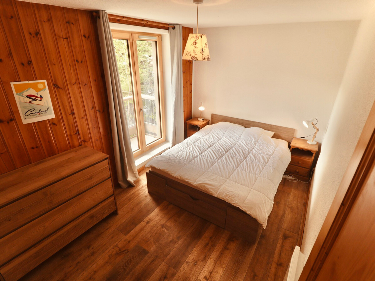 Appartement 10 personnes, 4 chambres avec parking à Courchevel - Photo 9