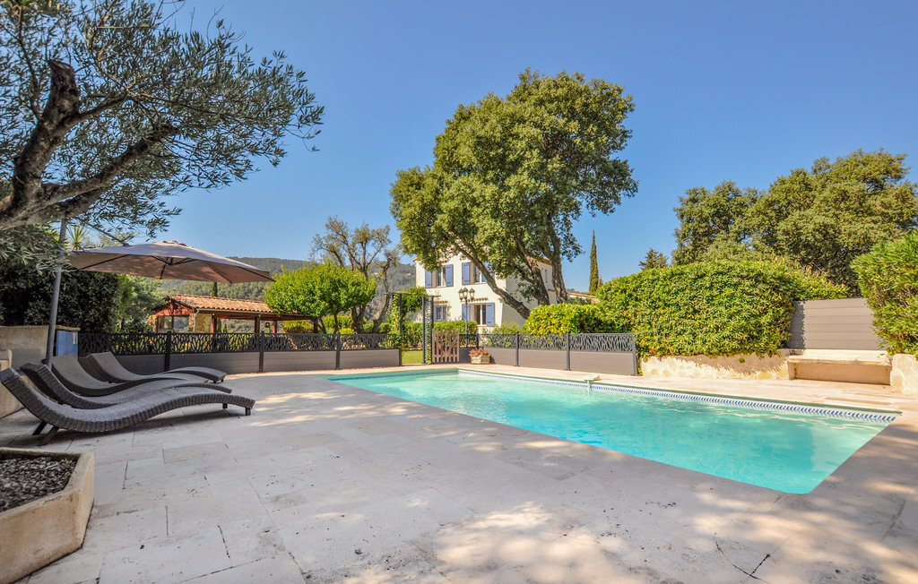 Maison 4 chambres avec piscine privée à Fréjus - Photo 1