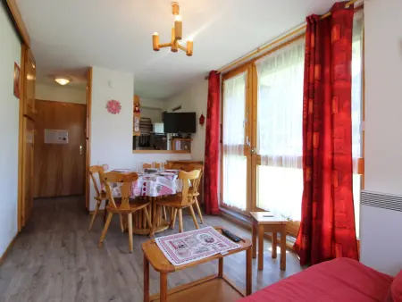 Location appartement à Lanslevillard, Appartement cosy 4 pers avec balcon et WIFI au pied des pistes