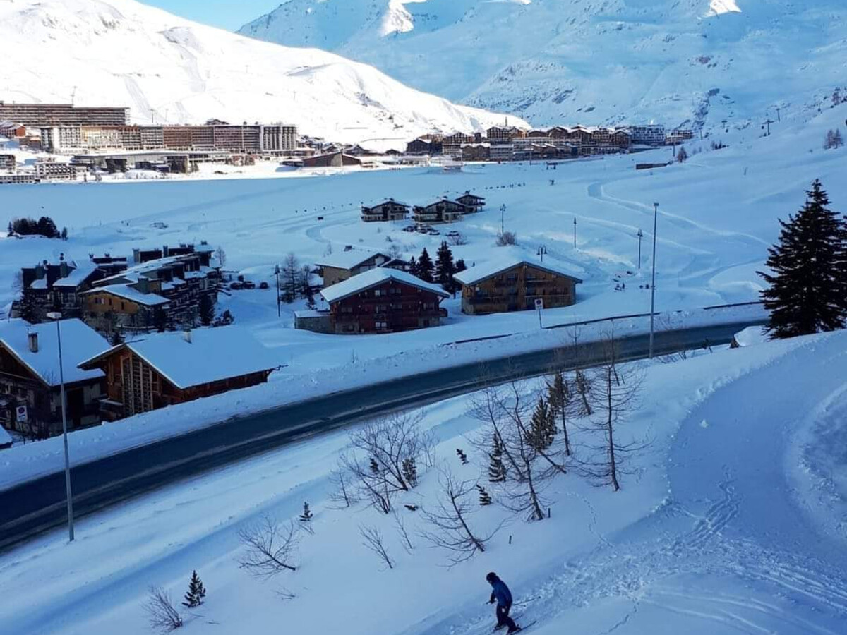 2 pièces avec balcon lac et retour ski à 50m à Tignes - Photo 14
