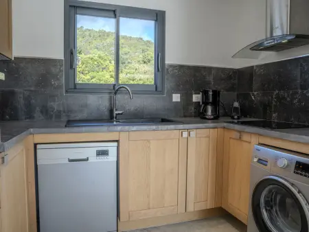 Villa Kalliste à Solenzara, 4 chambres avec piscine : photo 6