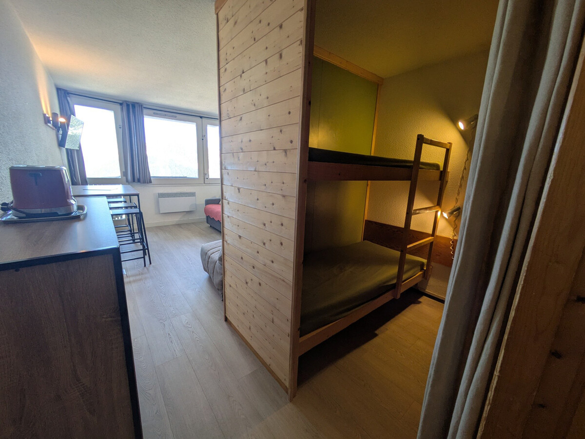 Studio cabine 26m² vue Mont Blanc, skis aux pieds - Photo 4