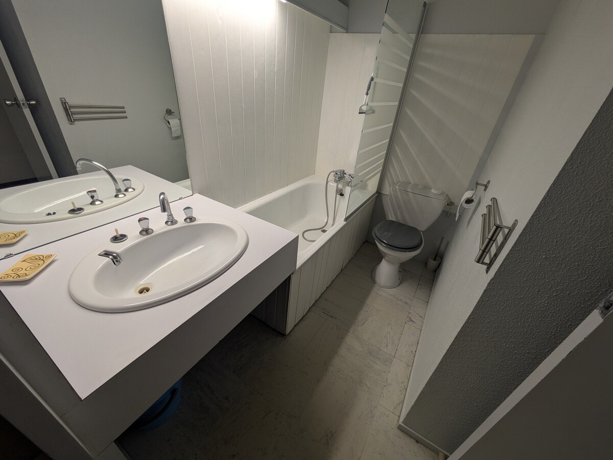 Studio cabine 26m² vue Mont Blanc, skis aux pieds - Photo 9