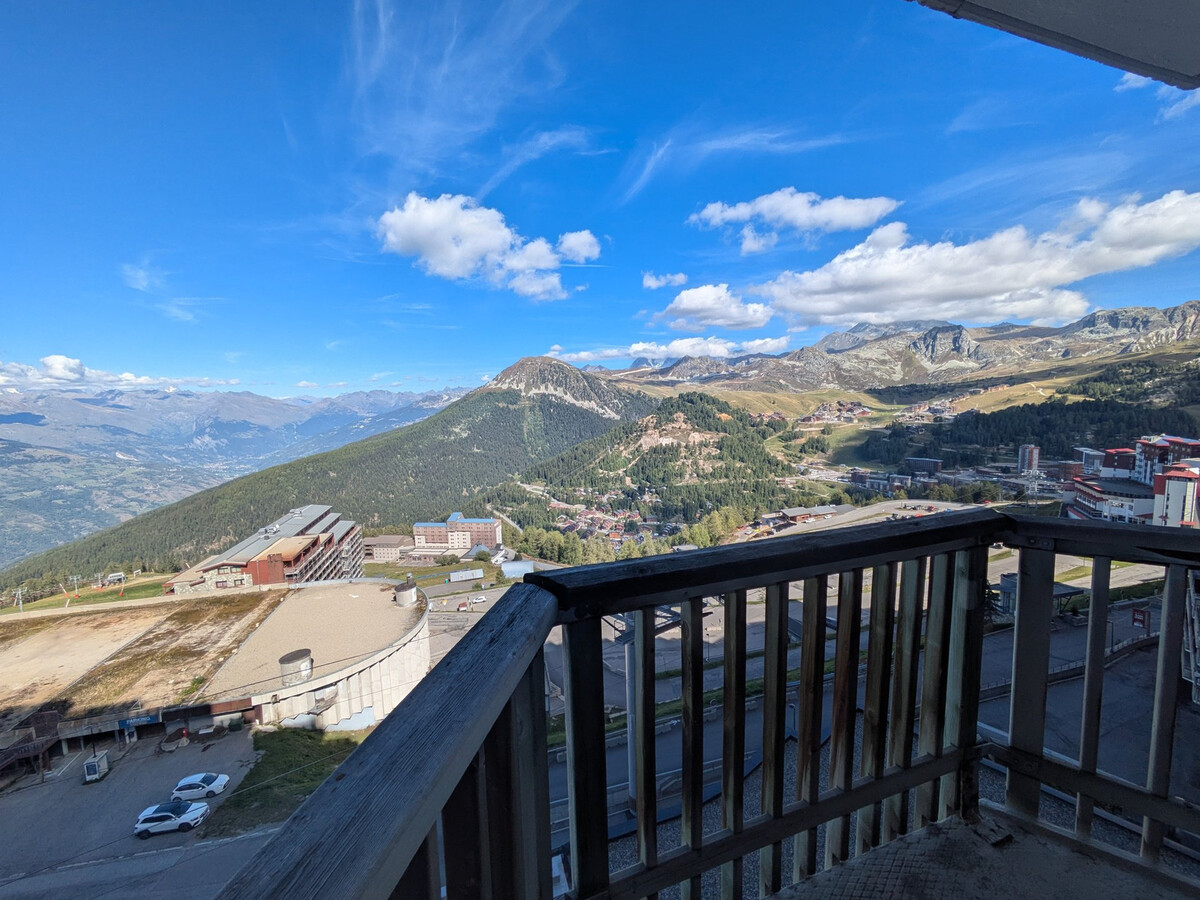 Studio cabine 26m² vue Mont Blanc, skis aux pieds - Photo 15