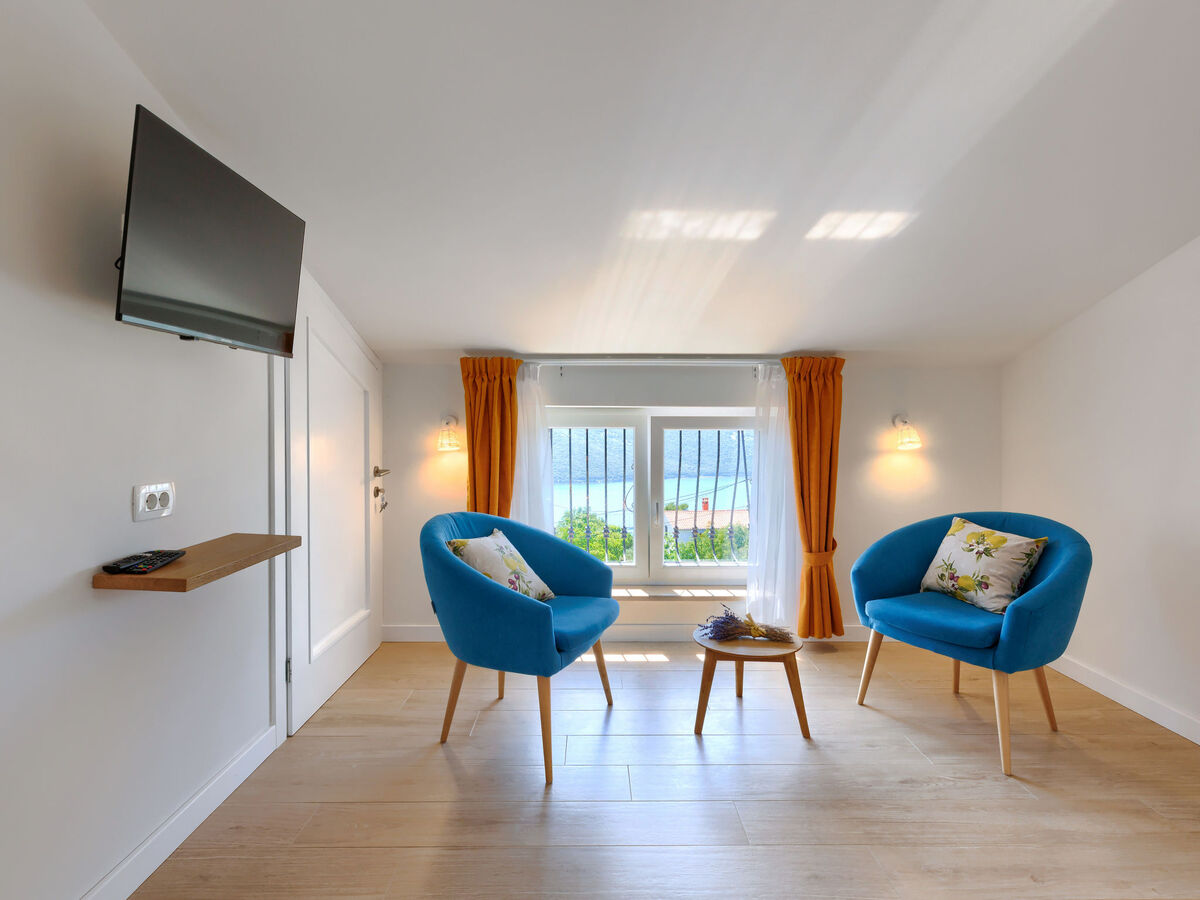Villa Camellia à Trget : maison 3 étages avec piscine privée - Photo 38
