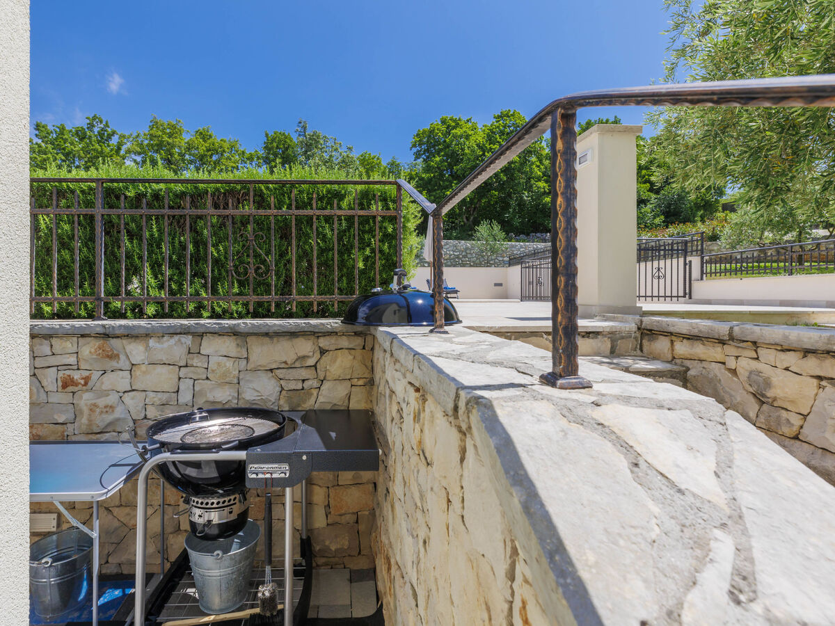 Villa Camellia à Trget : maison 3 étages avec piscine privée - Photo 48