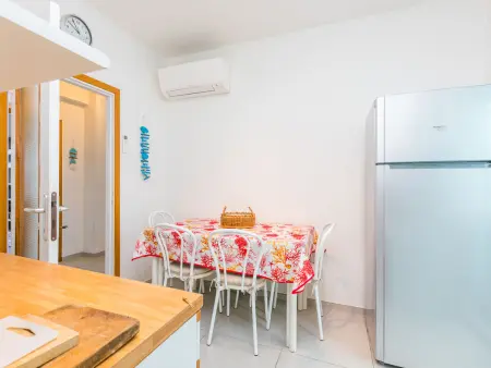 Massimo Beach House – appartement vue mer à 20 m de la plage : photo 18