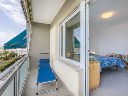Massimo Beach House – appartement vue mer à 20 m de la plage : photo 41