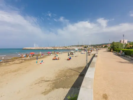 Massimo Beach House – appartement vue mer à 20 m de la plage : photo 47